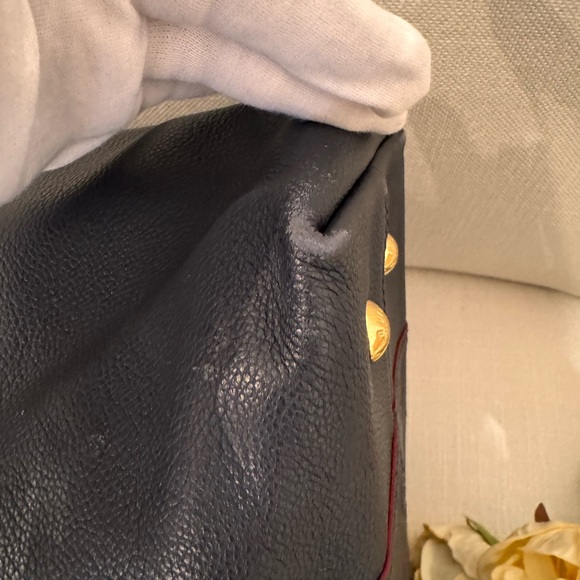 SOLD-Louis Vuitton Monogram Empreinte Melie hobo - Picture 6 of 9